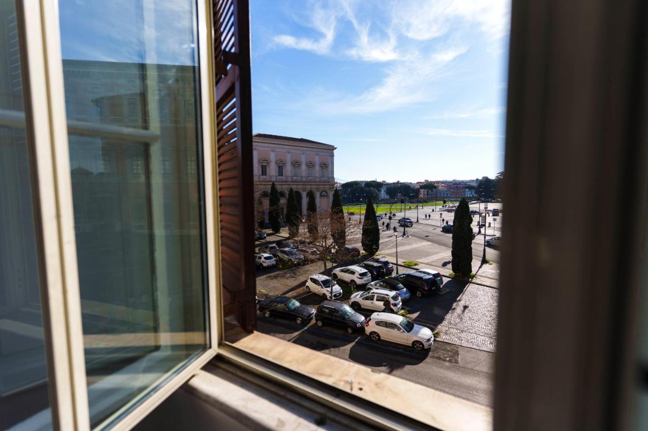 Julia Luxury Suite Рим Екстериор снимка