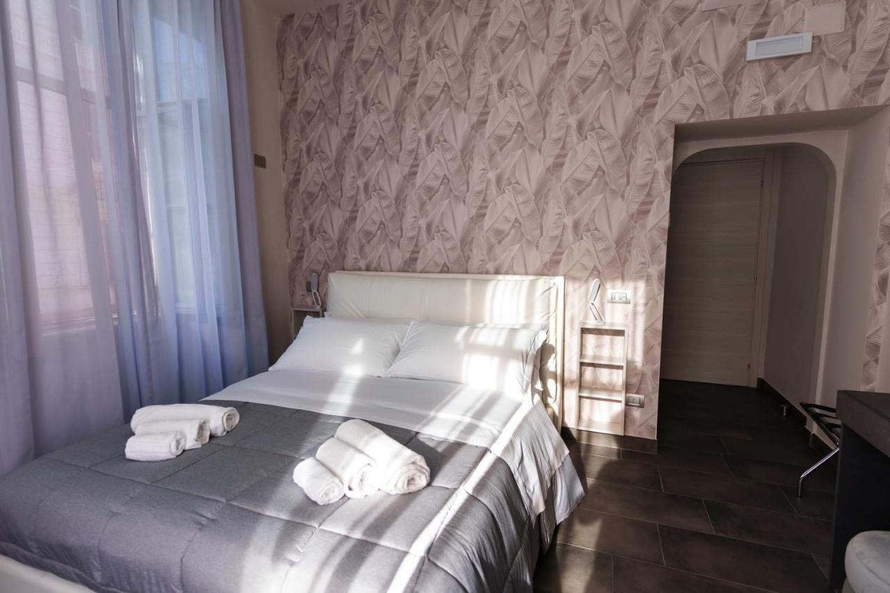 Julia Luxury Suite Рим Екстериор снимка