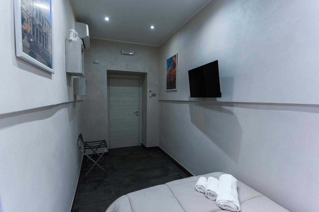 Julia Luxury Suite Рим Екстериор снимка