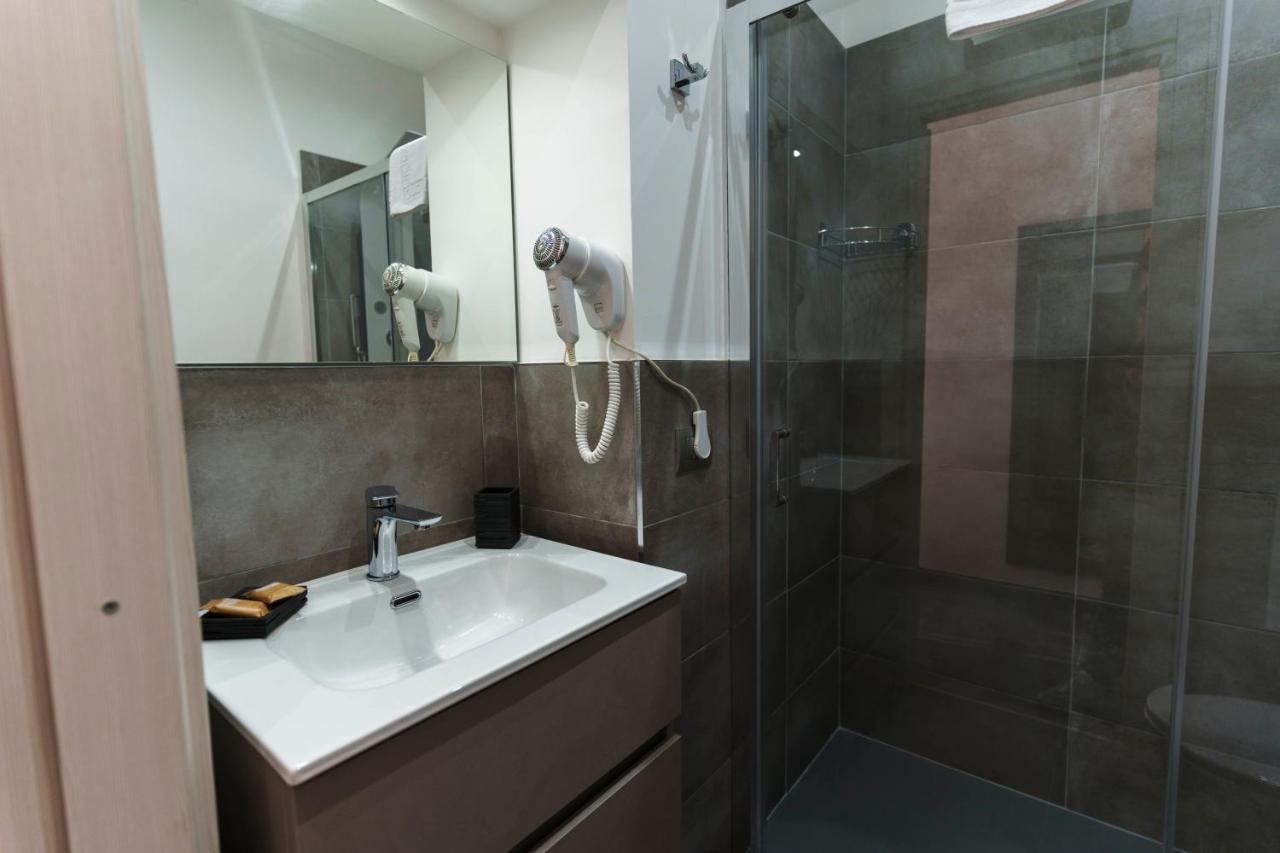 Julia Luxury Suite Рим Екстериор снимка