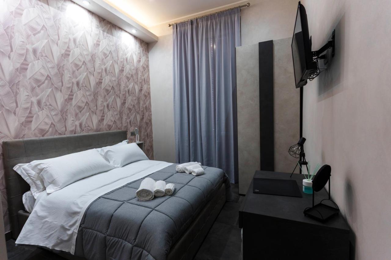 Julia Luxury Suite Рим Екстериор снимка